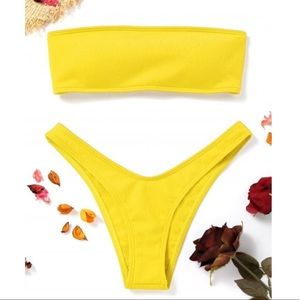 Yellow bikini never worn !